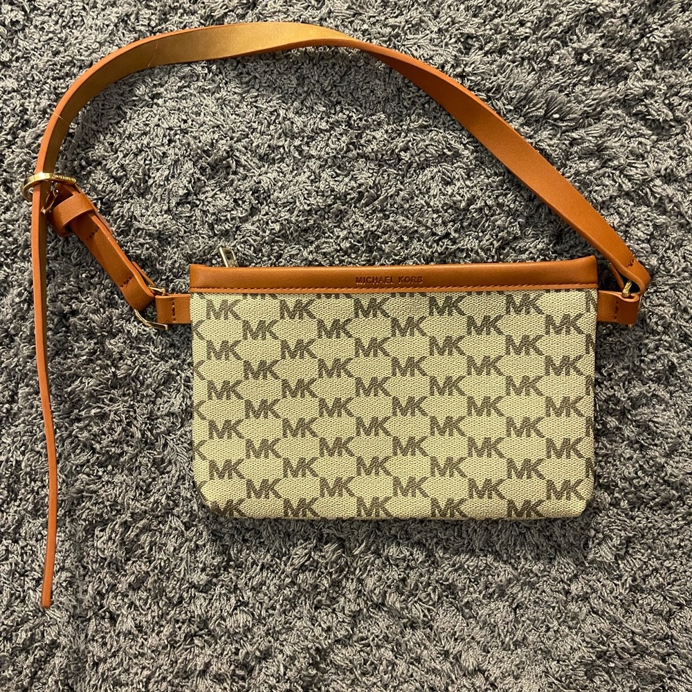 Michael Kors waist Fanny pack